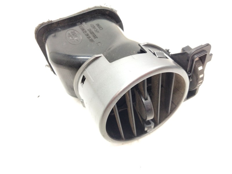 Recambio de aireador central para land rover discovery iii (l319) 2.7 td 4x4 referencia OEM IAM JBD500140XXX  