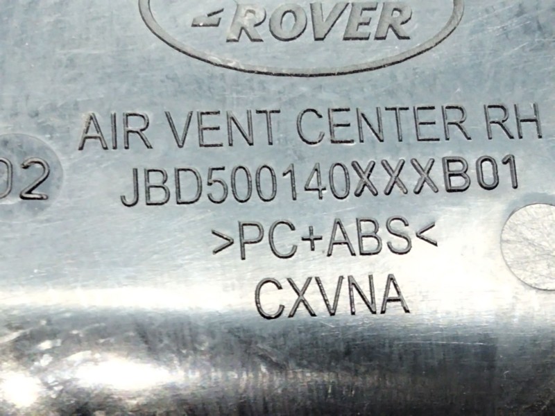 Recambio de aireador central para land rover discovery iii (l319) 2.7 td 4x4 referencia OEM IAM JBD500140XXX  