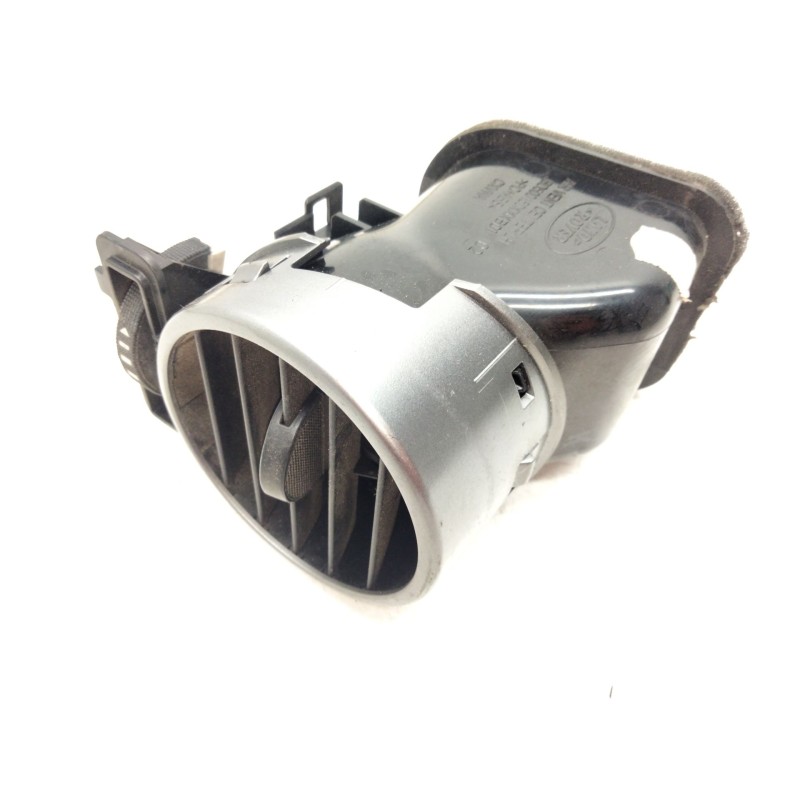 Recambio de aireador central para land rover discovery iii (l319) 2.7 td 4x4 referencia OEM IAM JBD500150XXX  