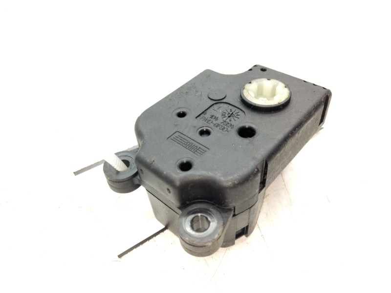 Recambio de motor apertura trampillas climatizador para land rover discovery iii (l319) 2.7 td 4x4 referencia OEM IAM   