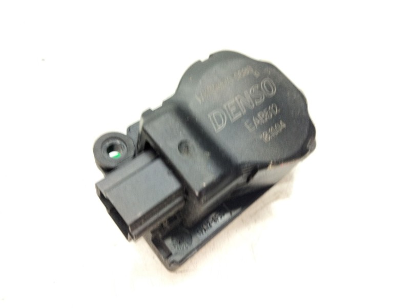 Recambio de motor apertura trampillas climatizador para land rover discovery iii (l319) 2.7 td 4x4 referencia OEM IAM   