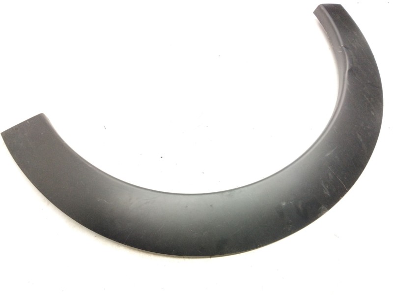 Recambio de aletin trasero derecho para citroën c4 cactus referencia OEM IAM 9801554380  