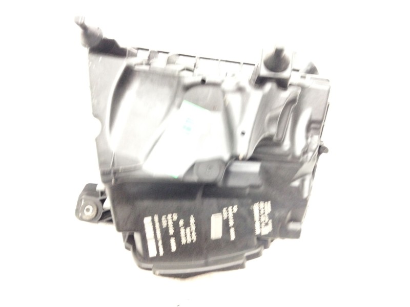 Recambio de caja filtro de aire para bmw 2 gran tourer (f46) 218 d referencia OEM IAM 8513916  