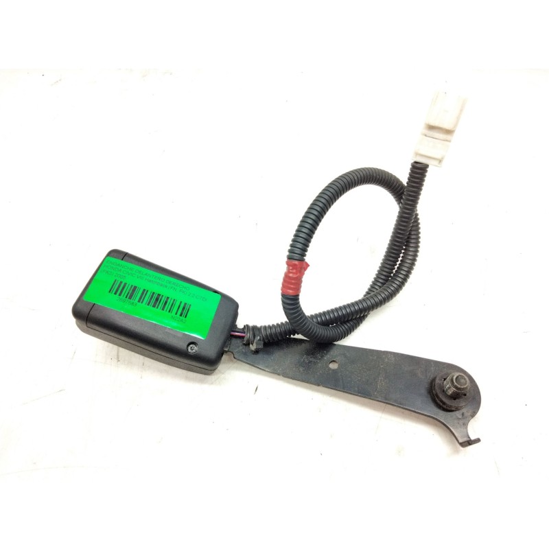 Recambio de enganche delantero derecho para honda civic viii hatchback (fn, fk) 2.2 ctdi (fk3) referencia OEM IAM 1039116  