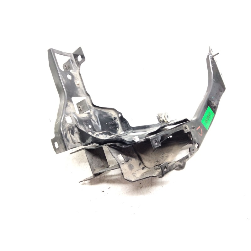 Recambio de soporte faro derecho para bmw 2 gran tourer (f46) 218 d referencia OEM IAM   