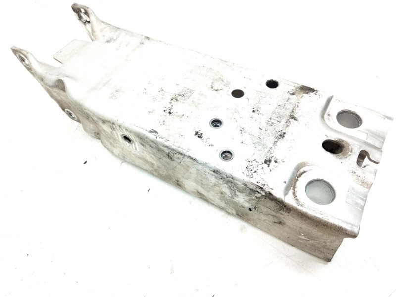 Recambio de puntera chasis delantera izquierda para bmw 2 gran tourer (f46) 218 d referencia OEM IAM 7406385  