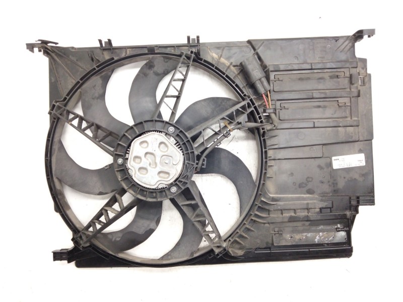 Recambio de electroventilador para bmw 2 gran tourer (f46) 218 d referencia OEM IAM 7617609  