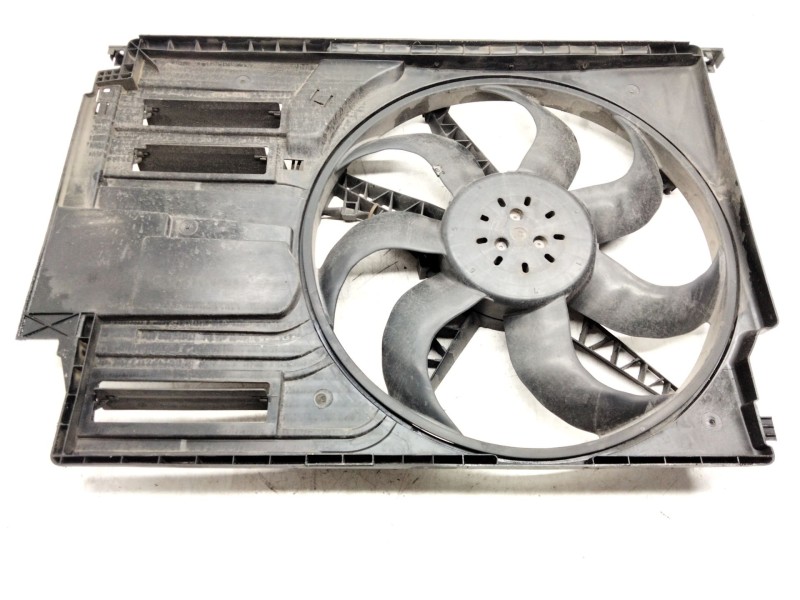 Recambio de electroventilador para bmw 2 gran tourer (f46) 218 d referencia OEM IAM 7617609  
