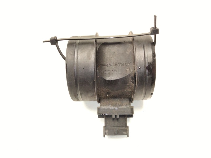 Recambio de caudalimetro para iveco daily iv furgón 35c14 gv, 35c14 gv/p, 35s14 gv, 35s14 gv/p referencia OEM IAM 55220331 02810