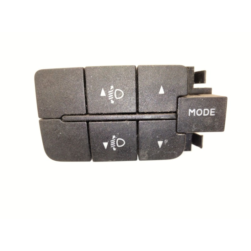 Recambio de mando multifuncion para iveco daily iv furgón 35c14 gv, 35c14 gv/p, 35s14 gv, 35s14 gv/p referencia OEM IAM 58012605