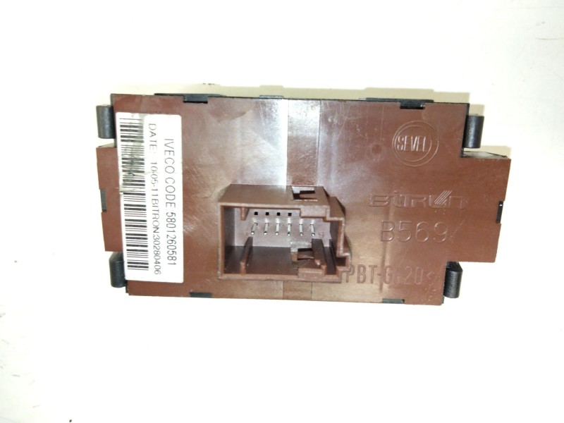 Recambio de mando multifuncion para iveco daily iv furgón 35c14 gv, 35c14 gv/p, 35s14 gv, 35s14 gv/p referencia OEM IAM 58012605