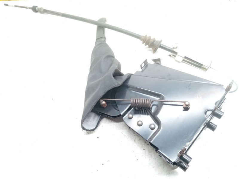 Recambio de palanca freno de mano para iveco daily iv furgón 35c14 gv, 35c14 gv/p, 35s14 gv, 35s14 gv/p referencia OEM IAM   