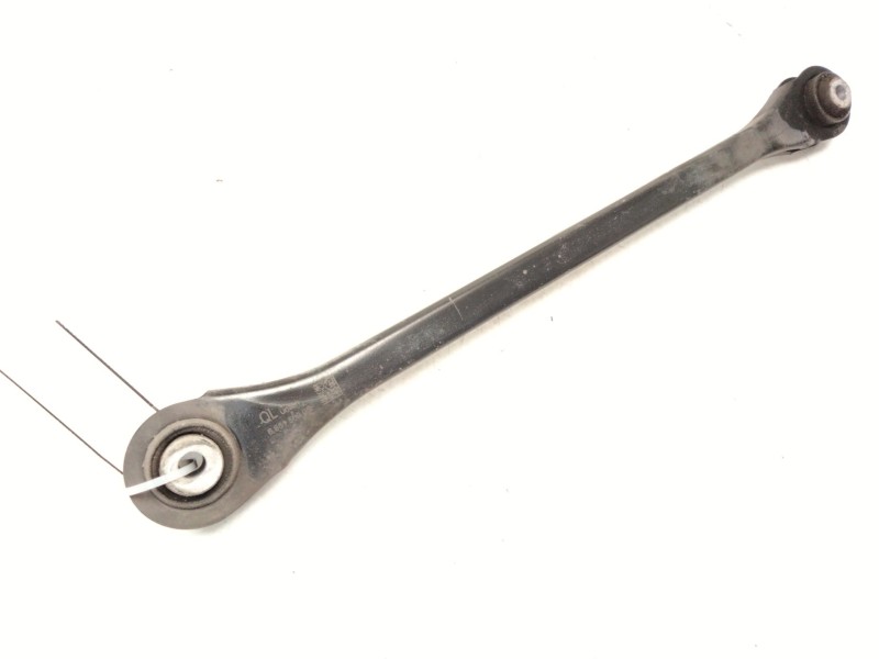 Recambio de brazo suspension inferior trasero derecho para bmw 2 gran tourer (f46) 218 d referencia OEM IAM 685156905  
