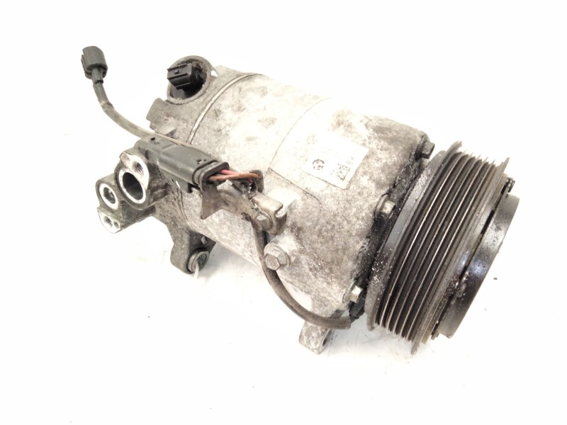 Recambio de compresor aire acondicionado para bmw 2 gran tourer (f46) 218 d referencia OEM IAM 6826879  