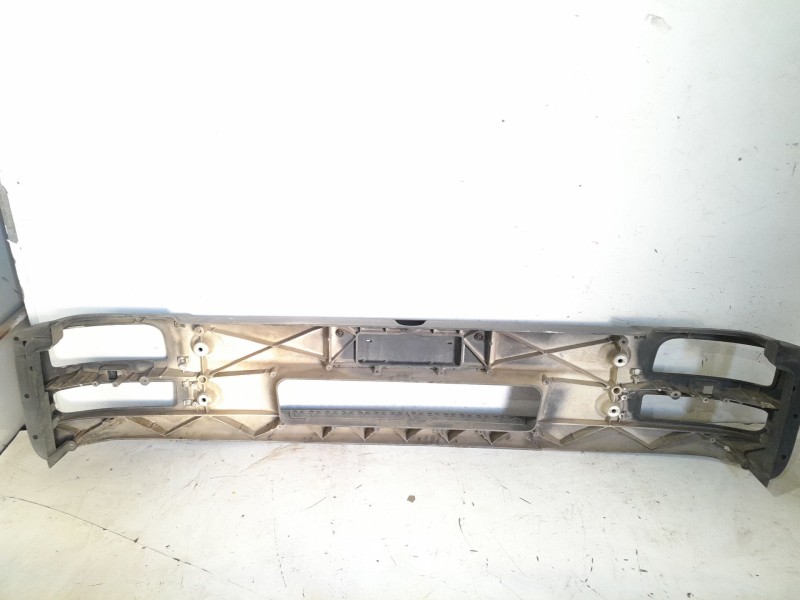 Recambio de paragolpes delantero para man tgl 12.210 tgl 12.210 4x2bb referencia OEM IAM   