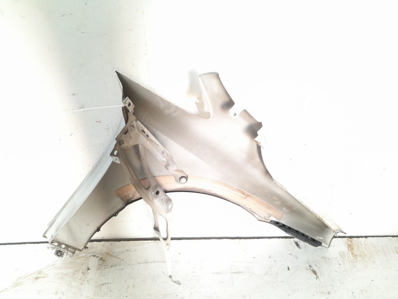 Recambio de aleta delantera izquierda para bmw 2 gran tourer (f46) 218 d referencia OEM IAM   