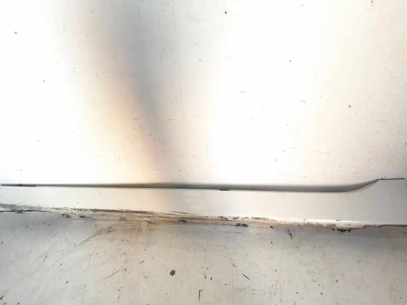 Recambio de talonera izquierda para bmw 2 gran tourer (f46) 218 d referencia OEM IAM   