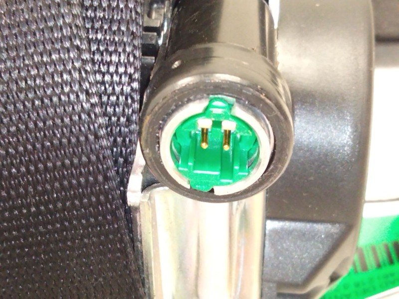 Recambio de cinturon seguridad delantero derecho para bmw 2 gran tourer (f46) 218 d referencia OEM IAM 635240300B  