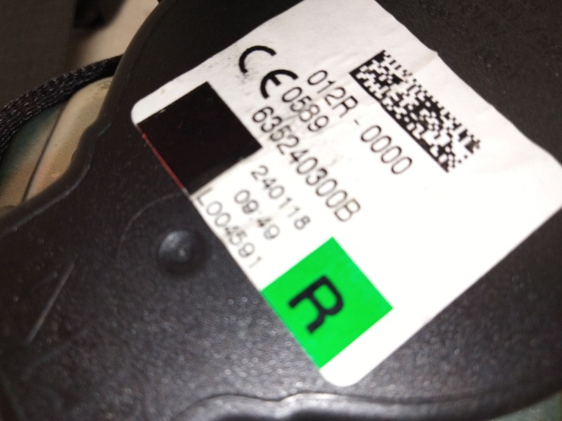 Recambio de cinturon seguridad delantero derecho para bmw 2 gran tourer (f46) 218 d referencia OEM IAM 635240300B  