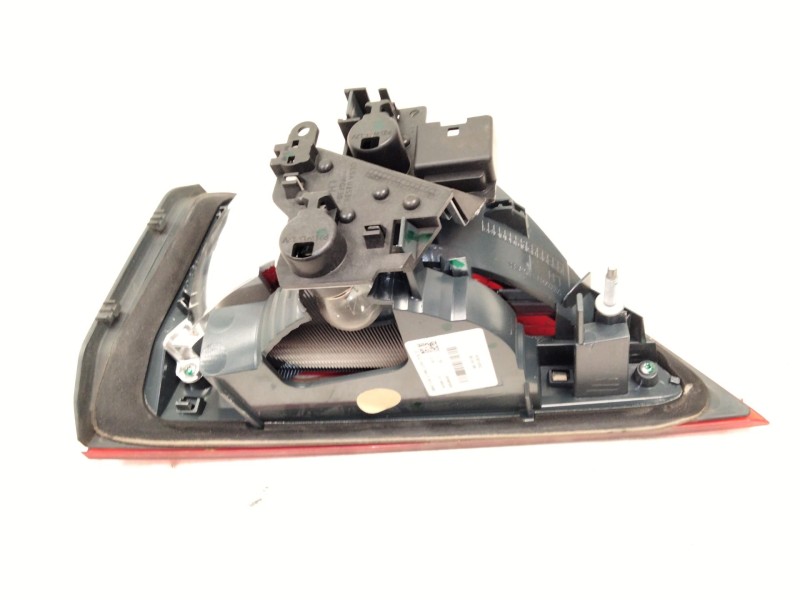 Recambio de piloto trasero izquierdo porton para bmw 2 gran tourer (f46) 218 d referencia OEM IAM 7461609  