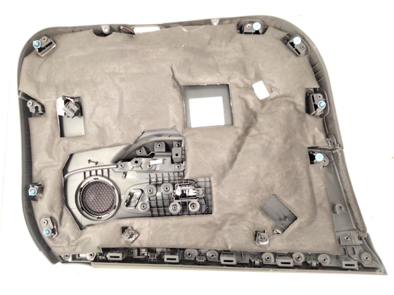 Recambio de guarnecido puerta delantera derecha para bmw 2 gran tourer (f46) 218 d referencia OEM IAM 8251370  