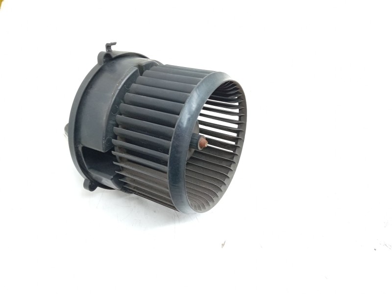 Recambio de motor calefaccion para bmw 2 gran tourer (f46) 218 d referencia OEM IAM   