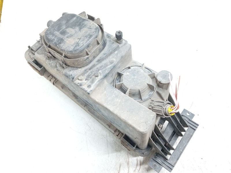 Recambio de faro izquierdo para man tgl 12.210 tgl 12.210 4x2bb referencia OEM IAM 81251016467  