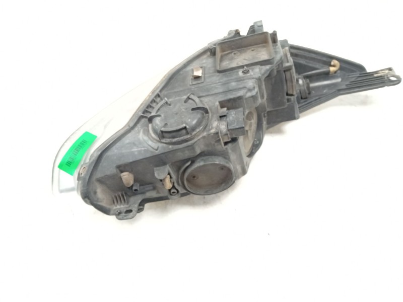 Recambio de faro izquierdo para ford focus iii 1.6 tdci referencia OEM IAM   