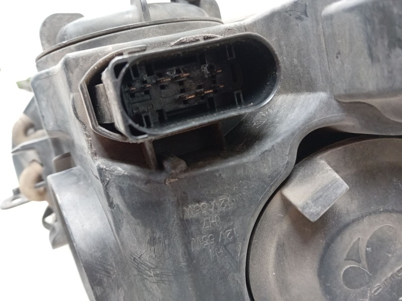 Recambio de faro izquierdo para ford focus iii 1.6 tdci referencia OEM IAM   