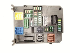 Recambio de caja reles para citroën c4 berlina exclusive referencia OEM IAM 9665547480  