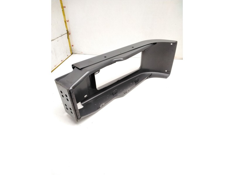 Recambio de puntera chasis delantera izquierda para nissan eco - t 135.60/100 kw/e2 referencia OEM IAM 62017D8800  PUNTERA PARAG