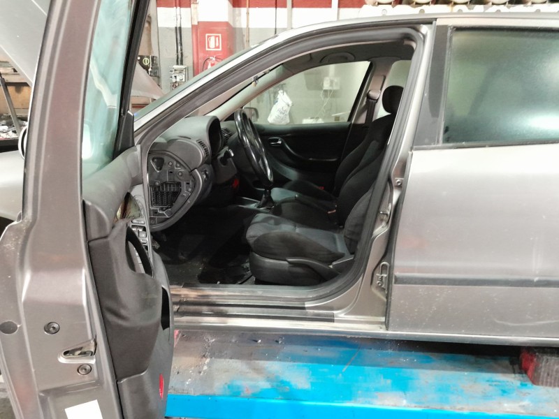 seat leon (1m1) del año 2003