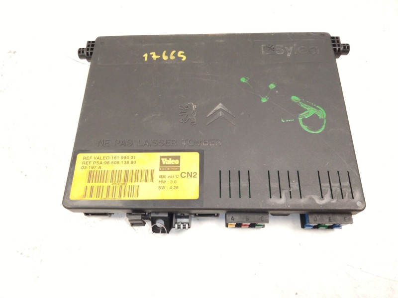 Recambio de caja reles para citroën xsara (n1) 1.9 d referencia OEM IAM 9650913880  