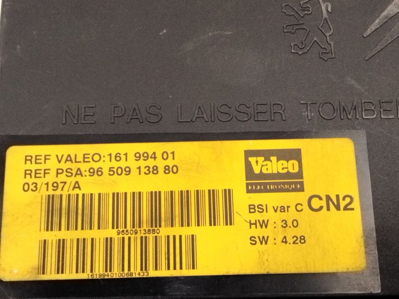 Recambio de caja reles para citroën xsara (n1) 1.9 d referencia OEM IAM 9650913880  