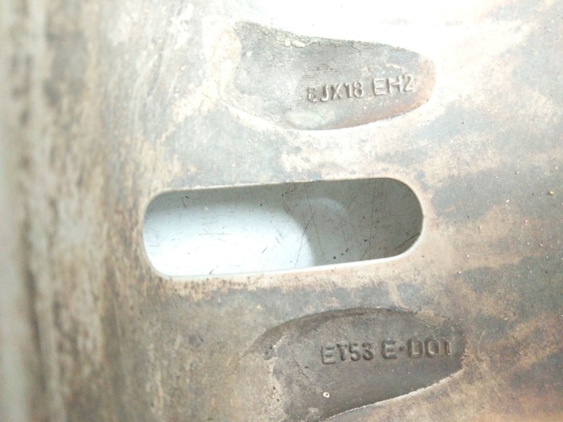 Recambio de llanta aluminio para land rover discovery iii (l319) 2.7 td 4x4 referencia OEM IAM   