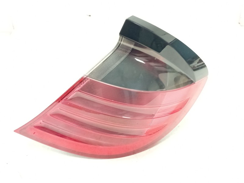 Recambio de piloto trasero derecho para mercedes-benz clase c coupé (cl203) c 180 kompressor (203.746) referencia OEM IAM A20382