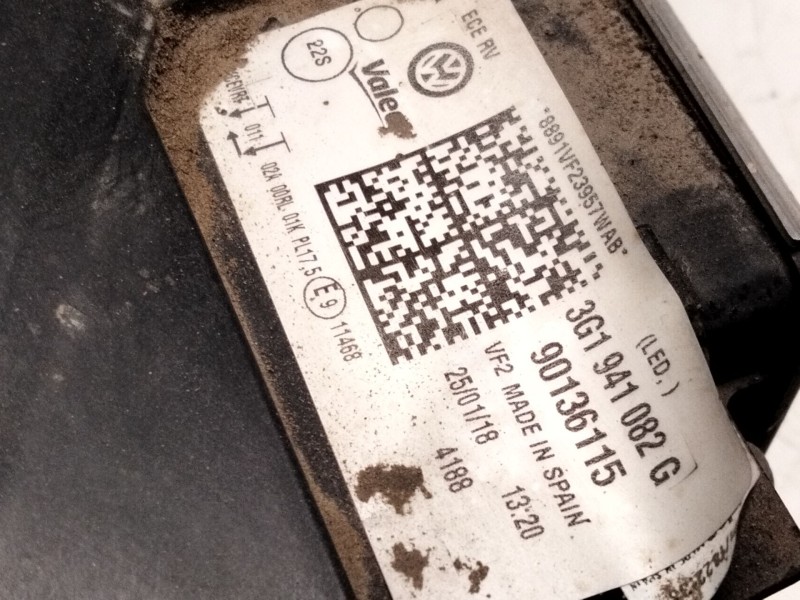 Recambio de faro derecho para volkswagen passat b8 variant (3g5, cb5) 2.0 tdi referencia OEM IAM 3G1941082  