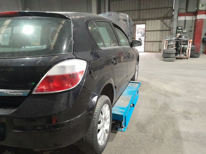 opel astra h (a04) del año 2006