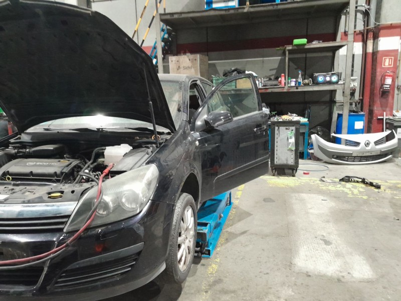 opel astra h (a04) del año 2006