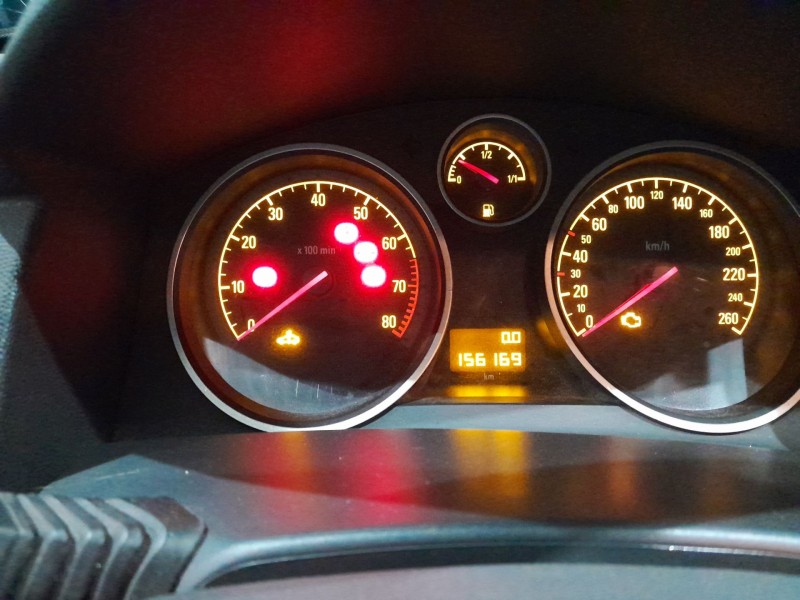 opel astra h (a04) del año 2006