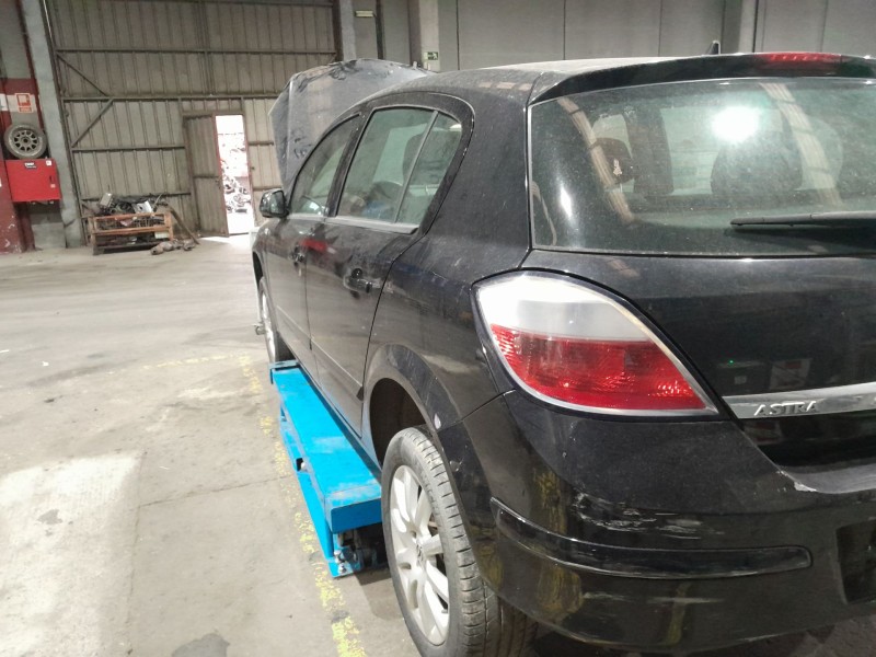 opel astra h (a04) del año 2006