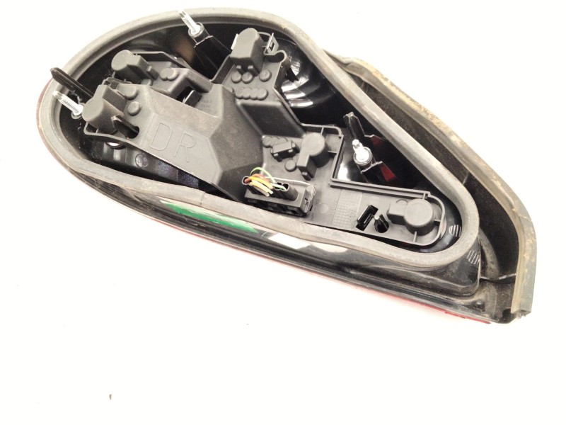 Recambio de piloto trasero derecho para jaguar x-type 2.2 diesel cat referencia OEM IAM   