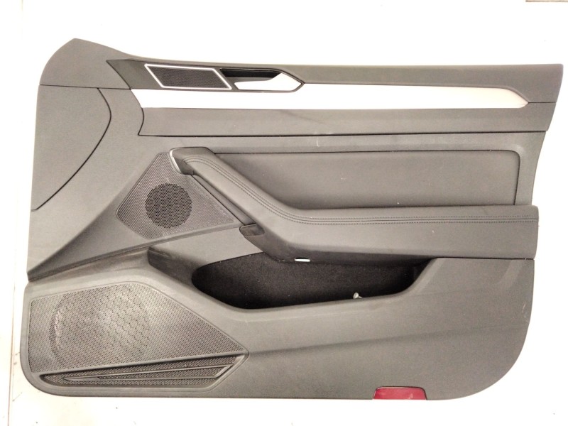Recambio de guarnecido puerta delantera derecha para volkswagen passat b8 variant (3g5, cb5) 2.0 tdi referencia OEM IAM 3G086700