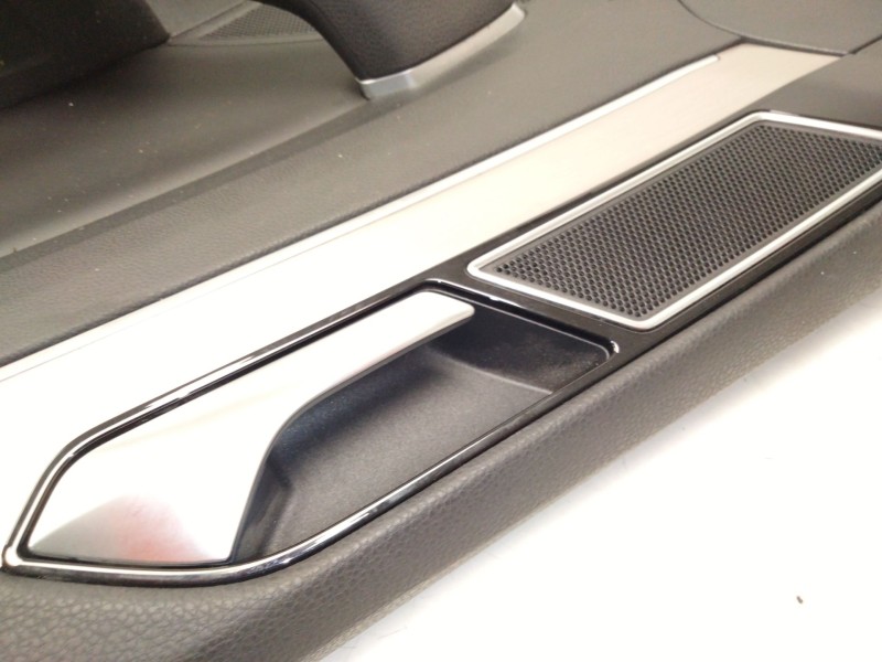 Recambio de guarnecido puerta delantera derecha para volkswagen passat b8 variant (3g5, cb5) 2.0 tdi referencia OEM IAM 3G086700