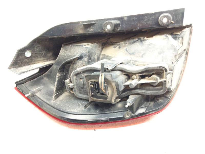 Recambio de piloto trasero derecho para renault scénic ii (jm0/1_) 1.9 dci (jm14) referencia OEM IAM 8200474327B  