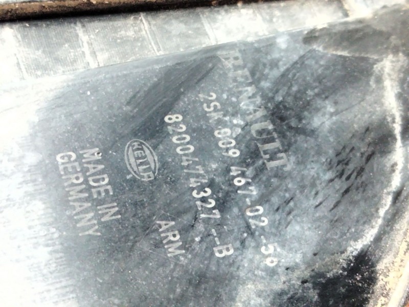 Recambio de piloto trasero derecho para renault scénic ii (jm0/1_) 1.9 dci (jm14) referencia OEM IAM 8200474327B  