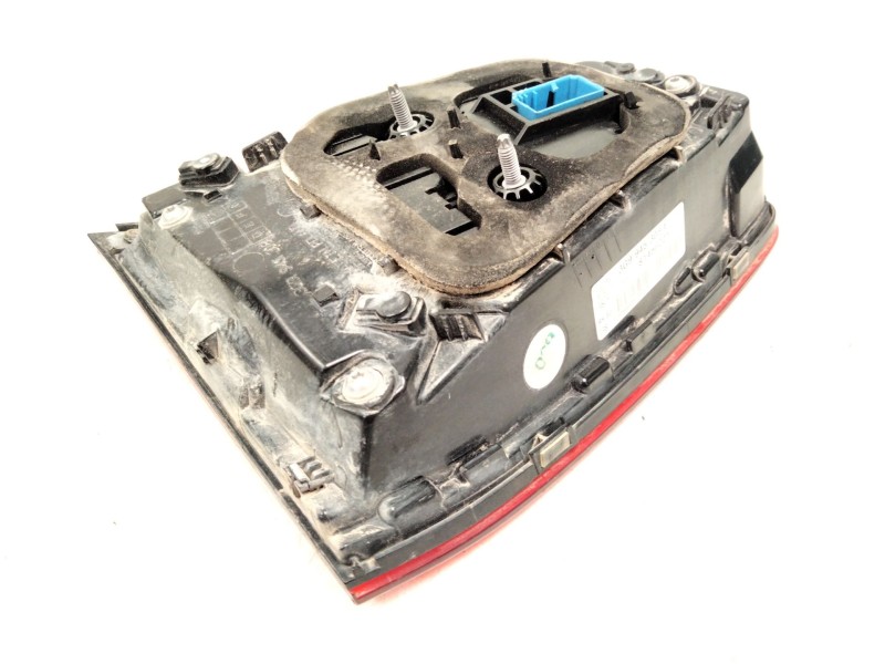 Recambio de piloto trasero derecho porton para volkswagen passat b8 variant (3g5, cb5) 2.0 tdi referencia OEM IAM 3G9945308  