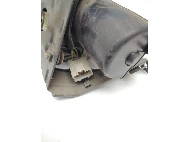 Recambio de motor limpia delantero para nissan vanette cargo furgón (hc 23) 2.3 d referencia OEM IAM 9390332230 964667 BOSCH