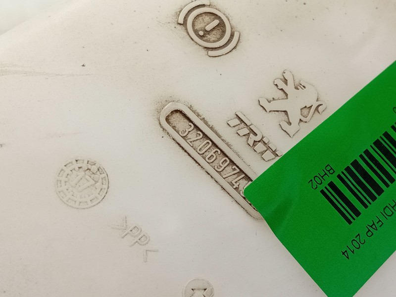 Recambio de bomba freno para citroën c4 cactus 1.6 blue-hdi fap referencia OEM IAM 32069745  