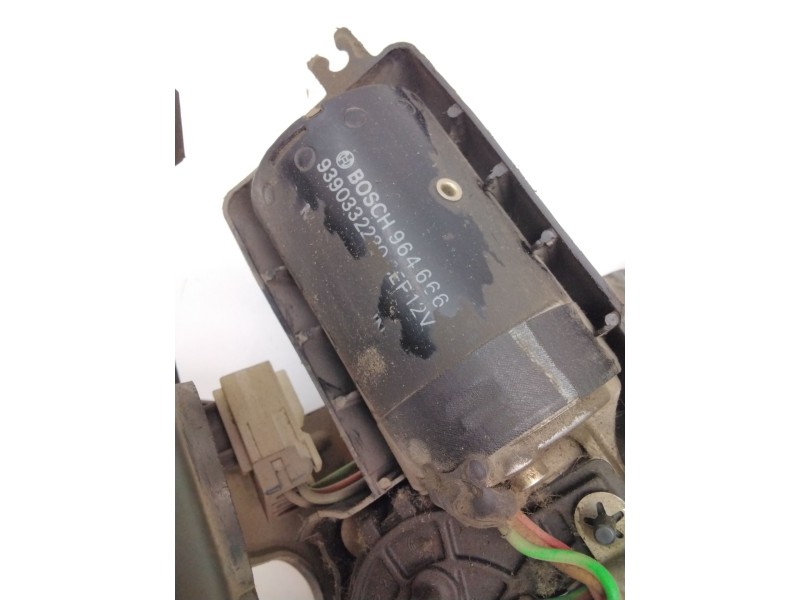 Recambio de motor limpia delantero para nissan vanette cargo furgón (hc 23) 2.3 d referencia OEM IAM 9390332230 964667 BOSCH